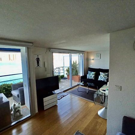 Estudio Primera Linea Con Acceso Privado Al Mar Benidorm Eksteriør billede