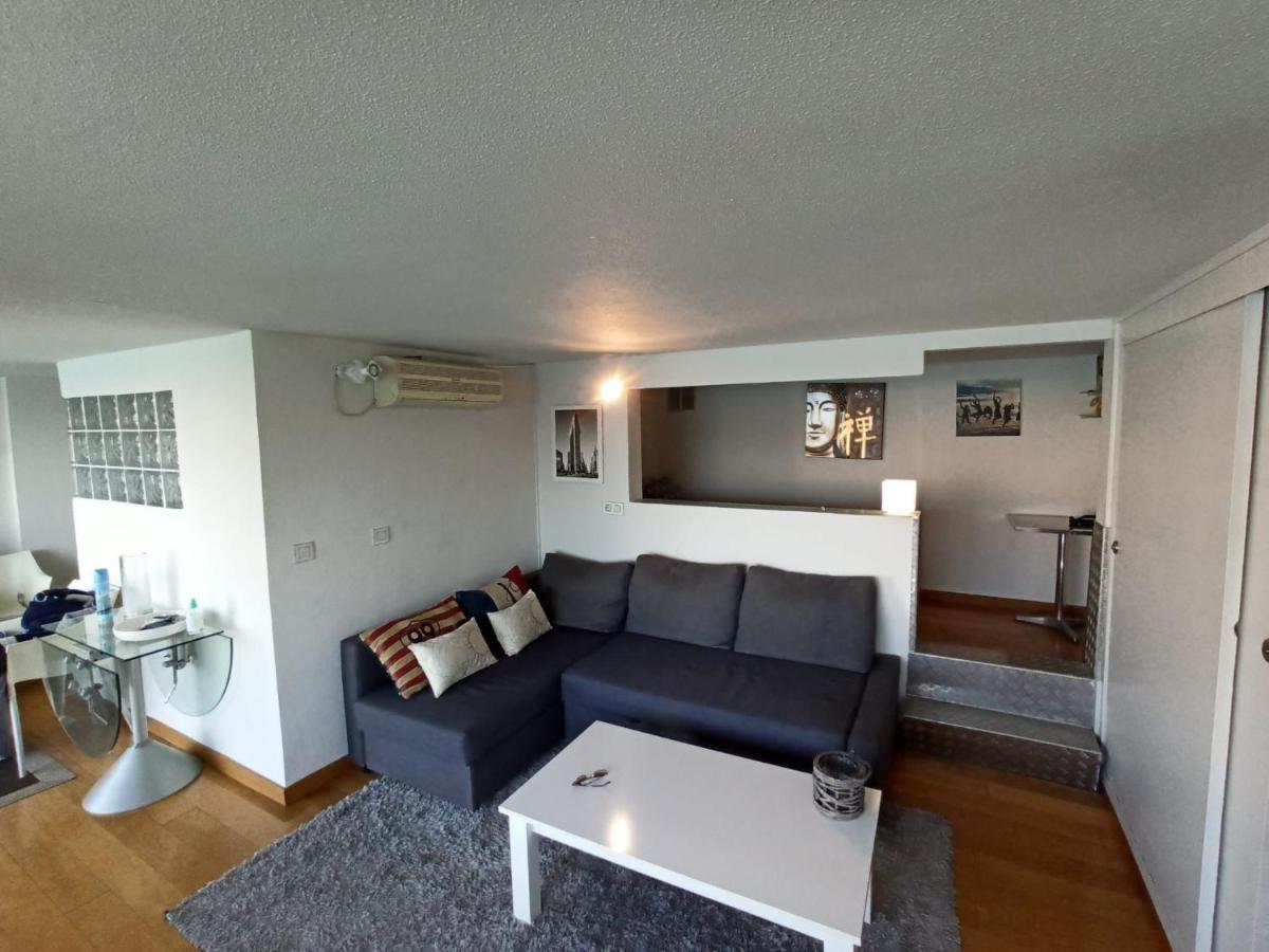 Estudio Primera Linea Con Acceso Privado Al Mar Benidorm Eksteriør billede