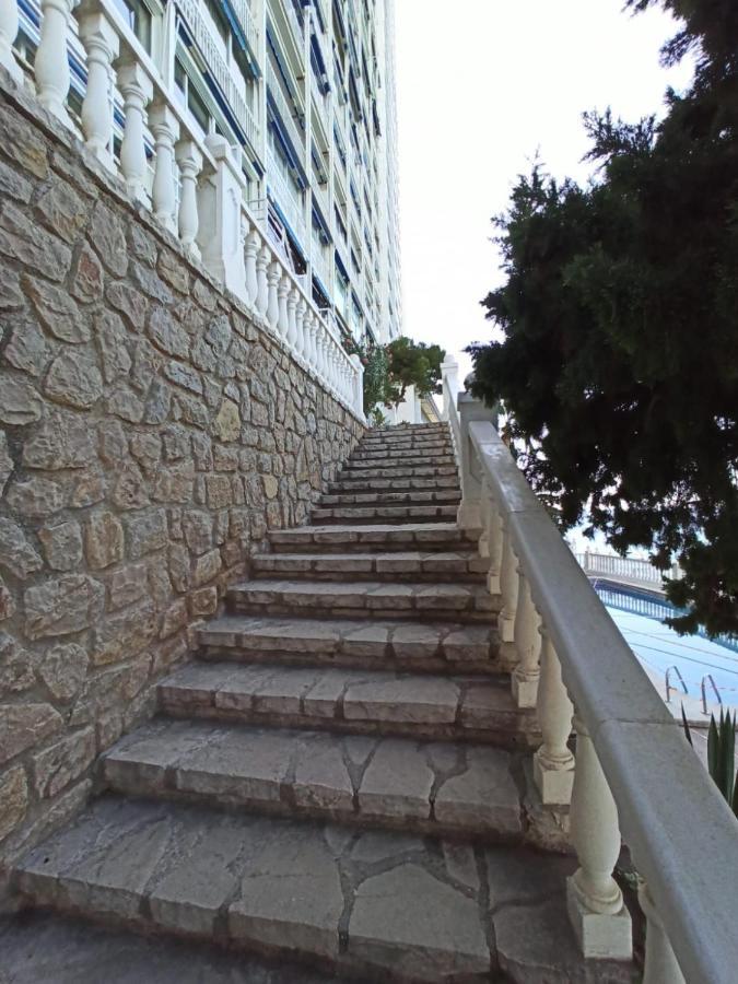 Estudio Primera Linea Con Acceso Privado Al Mar Benidorm Eksteriør billede