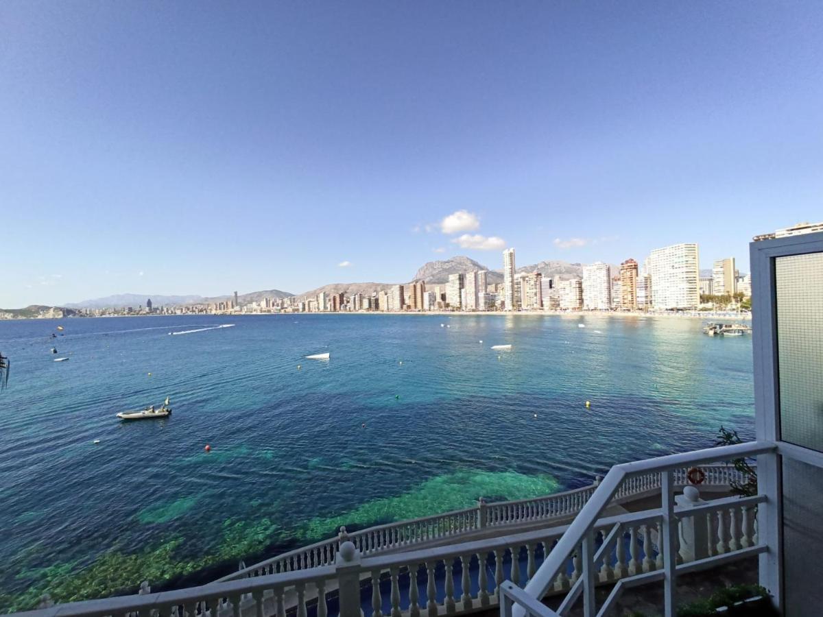 Estudio Primera Linea Con Acceso Privado Al Mar Benidorm Eksteriør billede